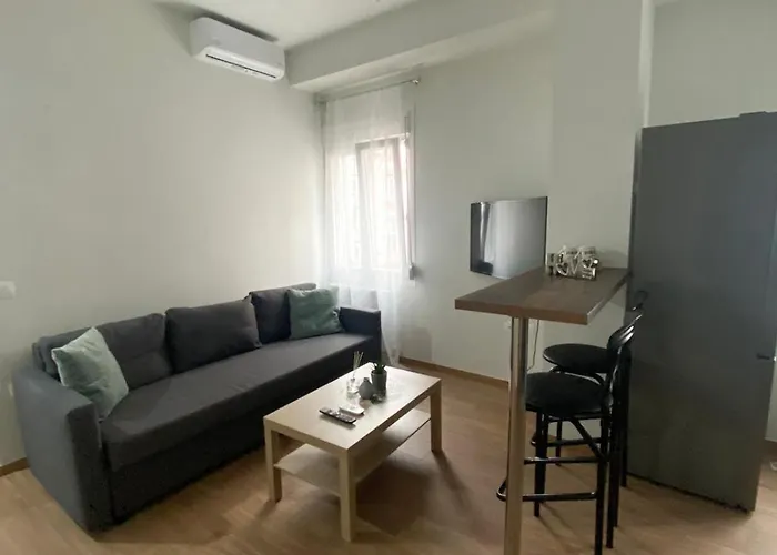 Agias Sofias Svolou Center