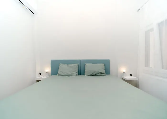 Agias Sofias Svolou Center * Salonicco