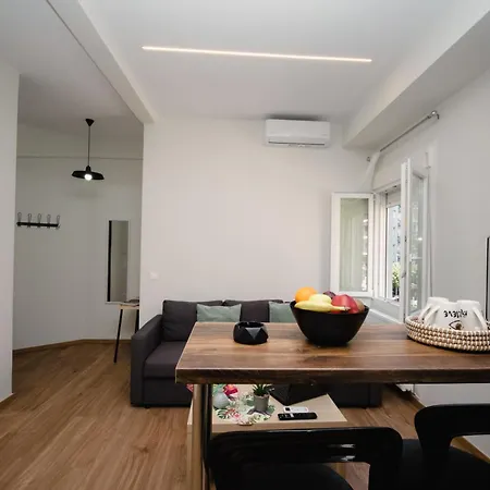 Agias Sofias Svolou Center Apartamento *